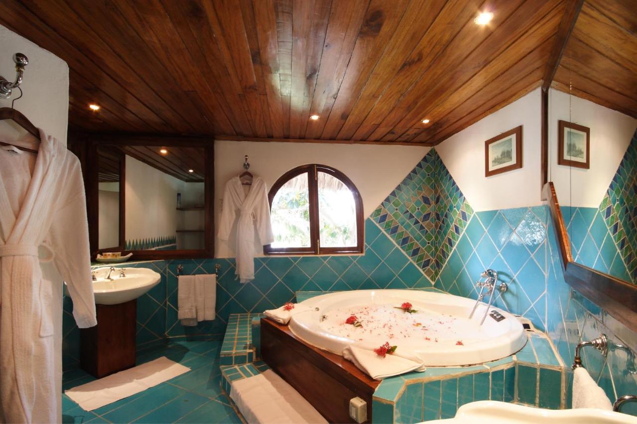 Hotel Chauve Souris Relais Anse Volbert Village Exterior foto