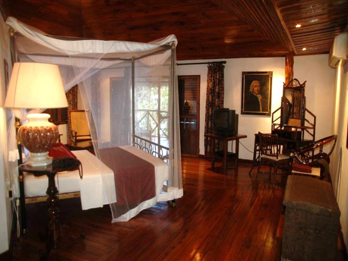 Hotel Chauve Souris Relais Anse Volbert Village Exterior foto